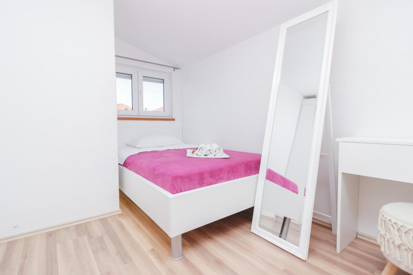 Apartman Lara Zadar Exterior foto